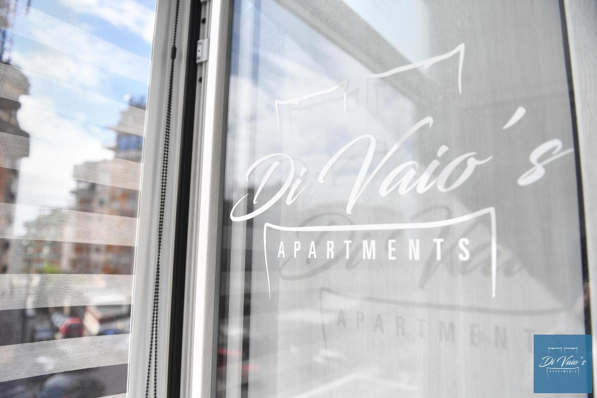Di Vaio'S Apartments Neapel Exteriör bild